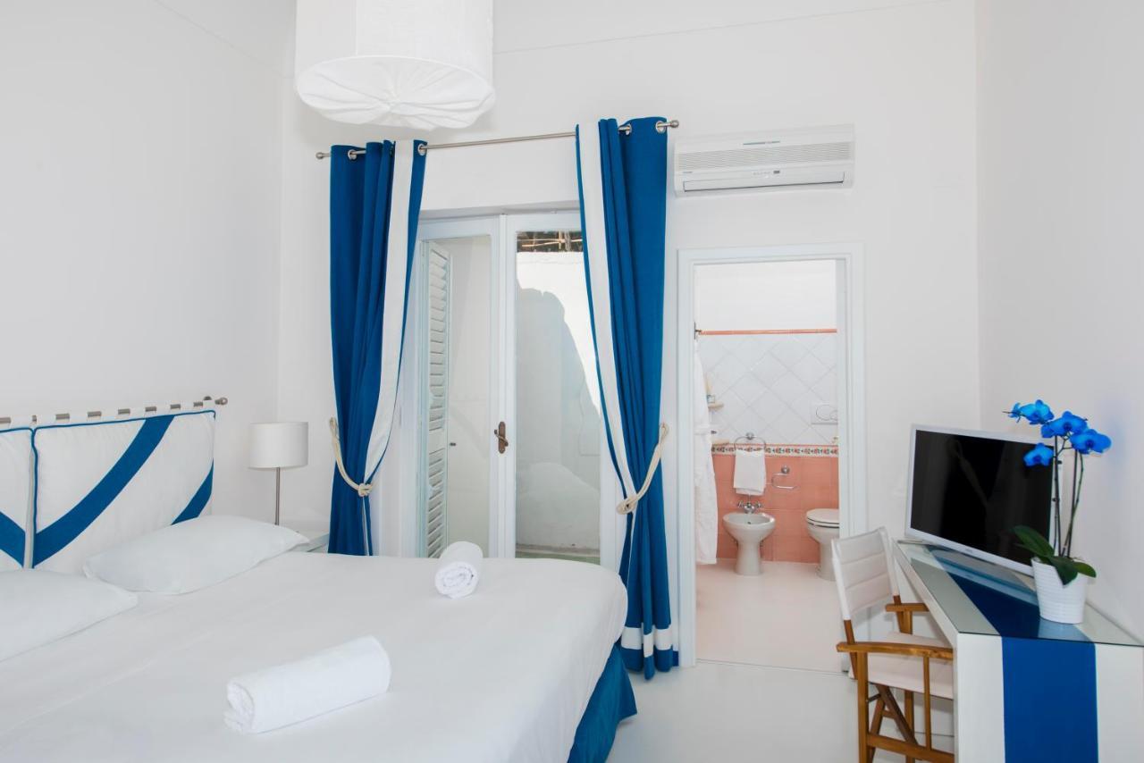 Laurito Beach Cucina & Camere Positano Exterior photo